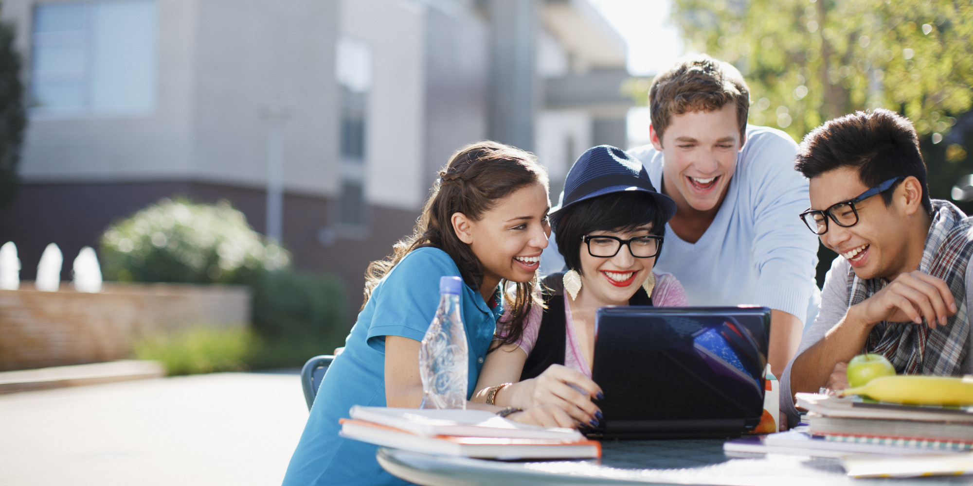 448_College Students Earn While You Learn.jpg